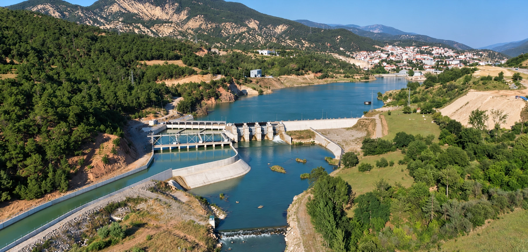 Akıncı Regülatörü ve HES — enhanced view based on the reference photograph