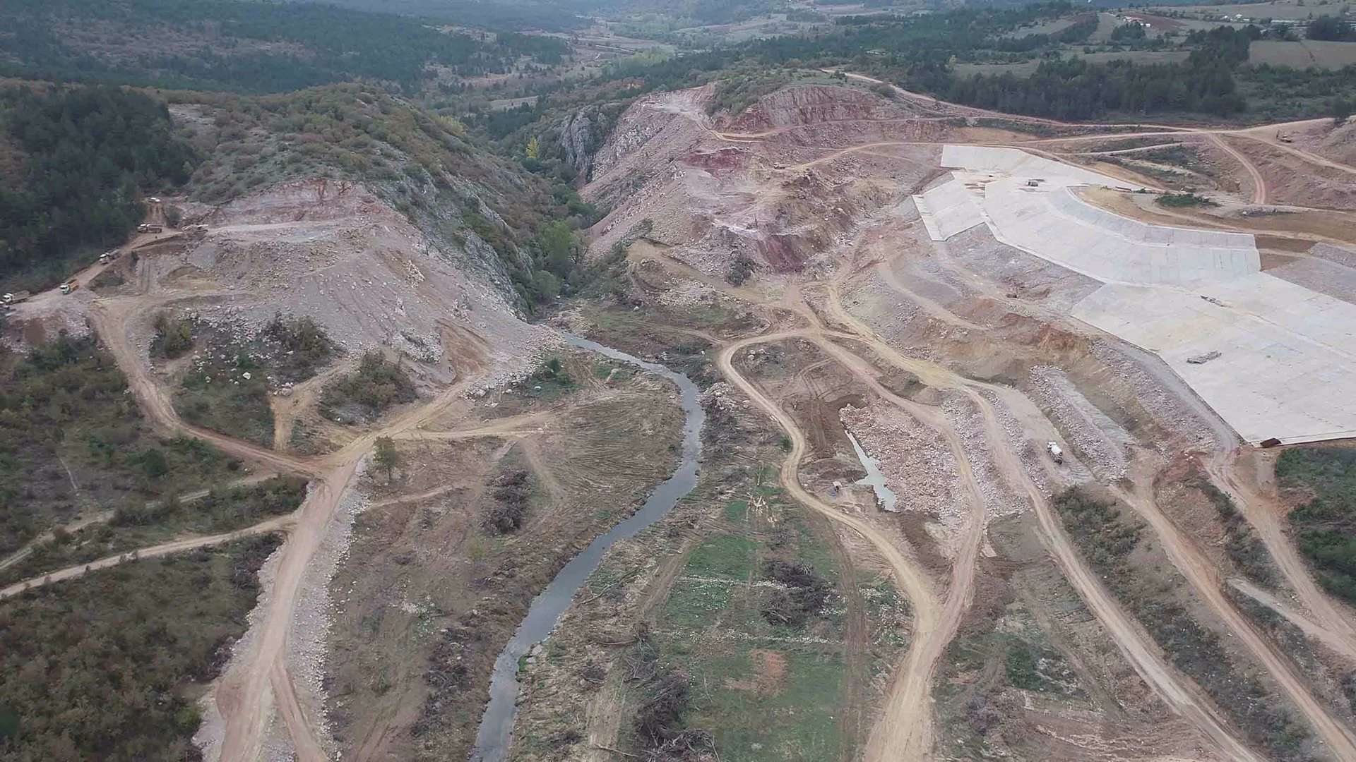 Aldeğirmen Dam, Karabük — construction site published by DSİ on 16 November 2022.